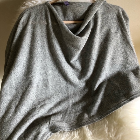 Cullen Sweaters - CULLEN Cashmere poncho Cullen Sweaters - CULLEN Cashmere poncho